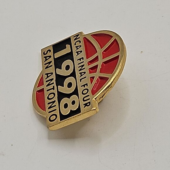Vtg 1998  NCAA BASKETBALL FINAL FOUR ENAMEL Basketball Shaped PIN SAN ANTONIO - Picture 4 of 14